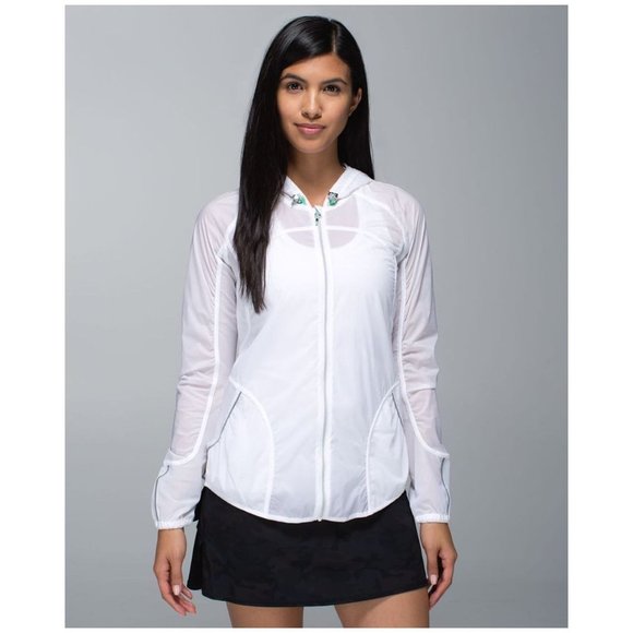 Lululemon Fast & Free Jacket White sz 2 Women's Lightweight